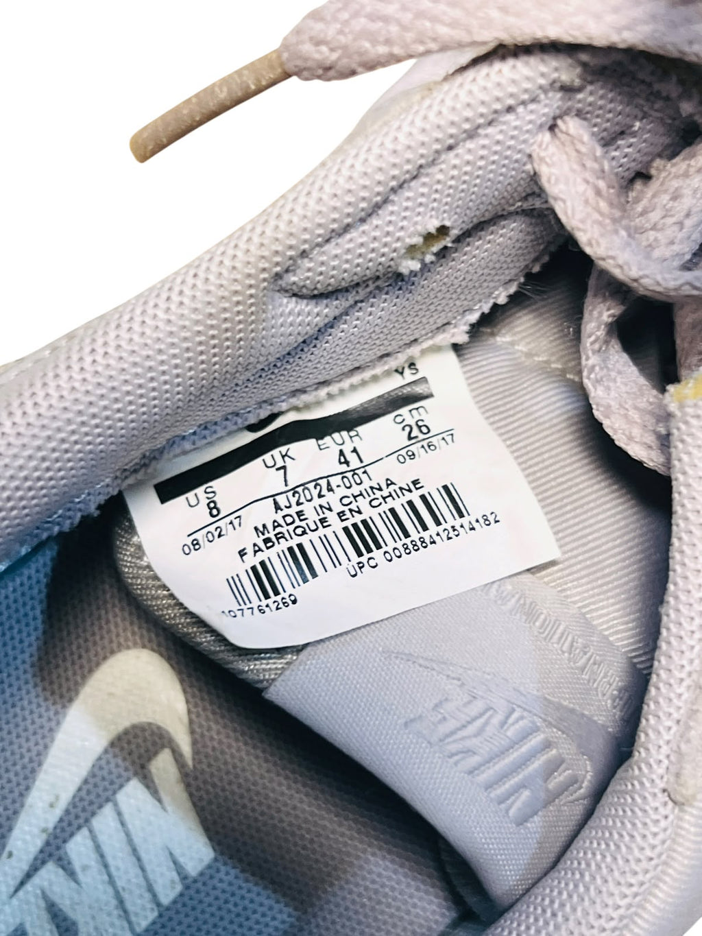 Nike Casual Sneakers – Grey – US 8