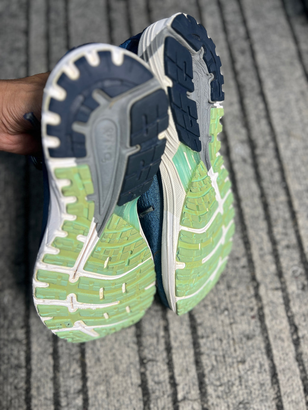 Brooks Adrenaline GTS 18 Women's Running Shoes – Blue/Teal(Size 40.5)