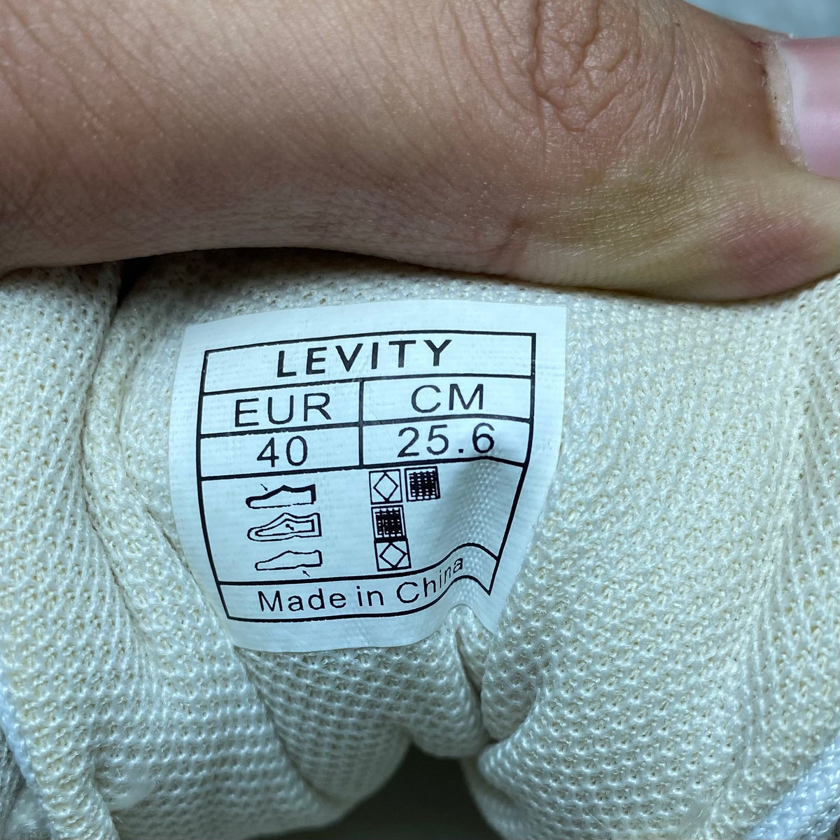 Levity Retro Sneaker White/Beige Chunky Sneakers(Size 40)