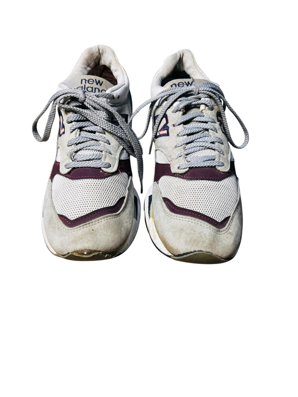 New Balance Classic Lifestyle Sneakers – Grey/White/Burgundy (Men's)