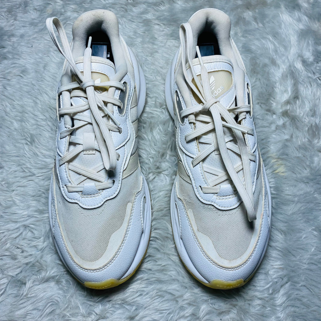 Adidas Wmns Zentic Cloud White Sneakers (Size 40.5)