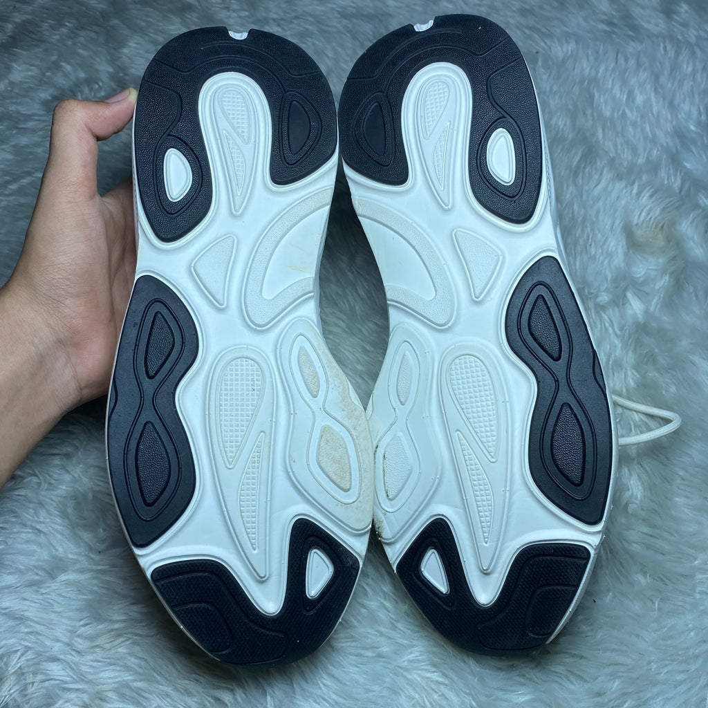 Levity Retro Sneaker White/Beige Chunky Sneakers(Size 40)