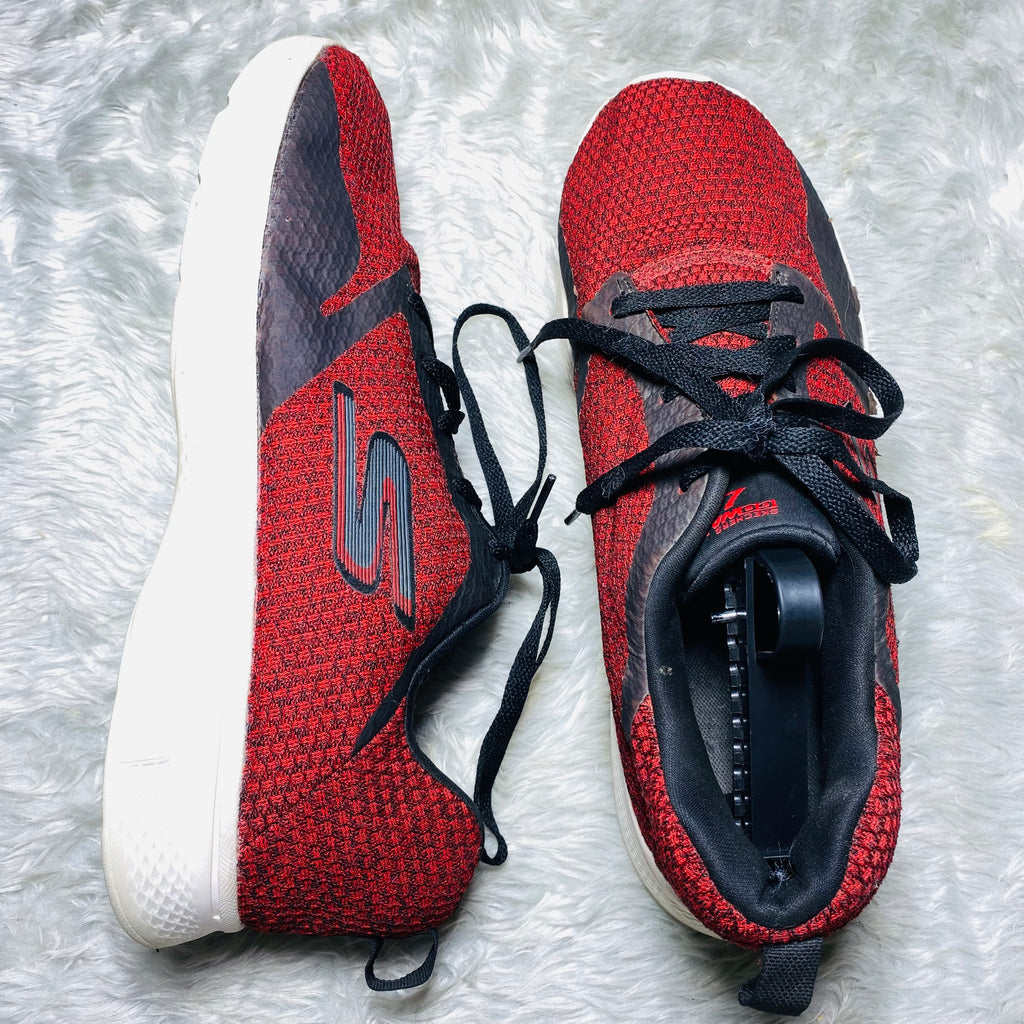 Skechers GOwalk 4 Magnificent Red/Black Sneakers(Size 45.5)