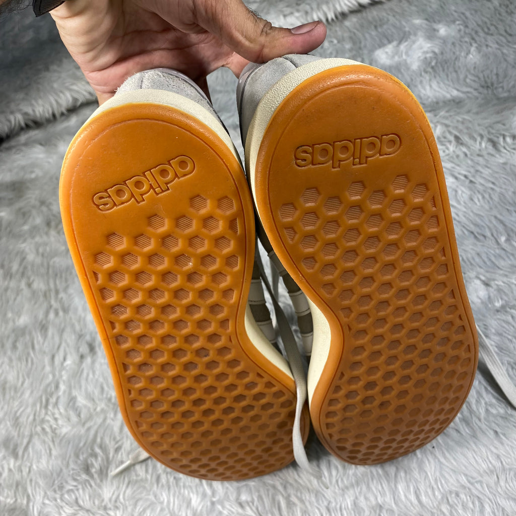 Adidas Grand Court Base 00s(Size 42)