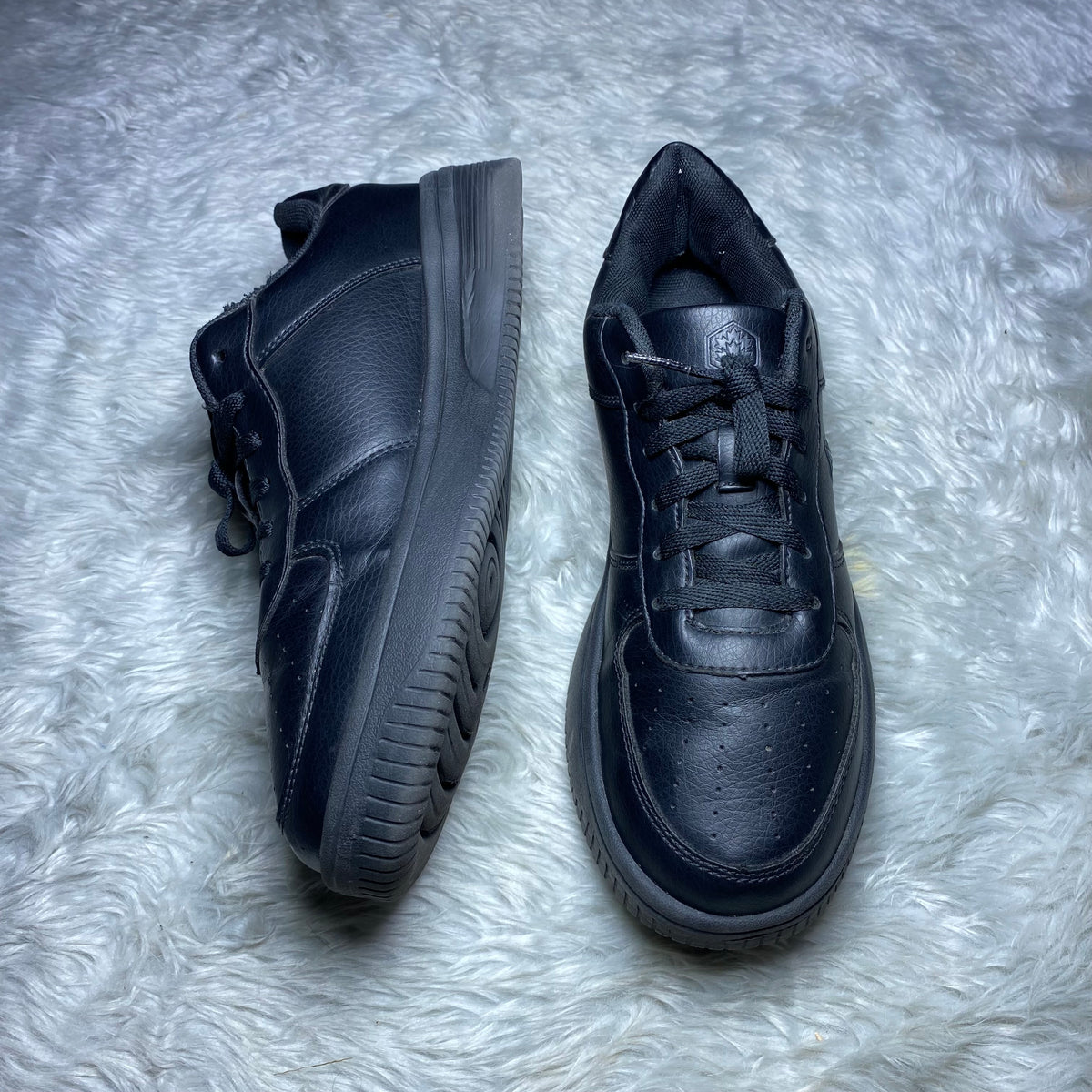 Lumberjack Finster Retro Casual Triple-Black Sneakers(Size 39)