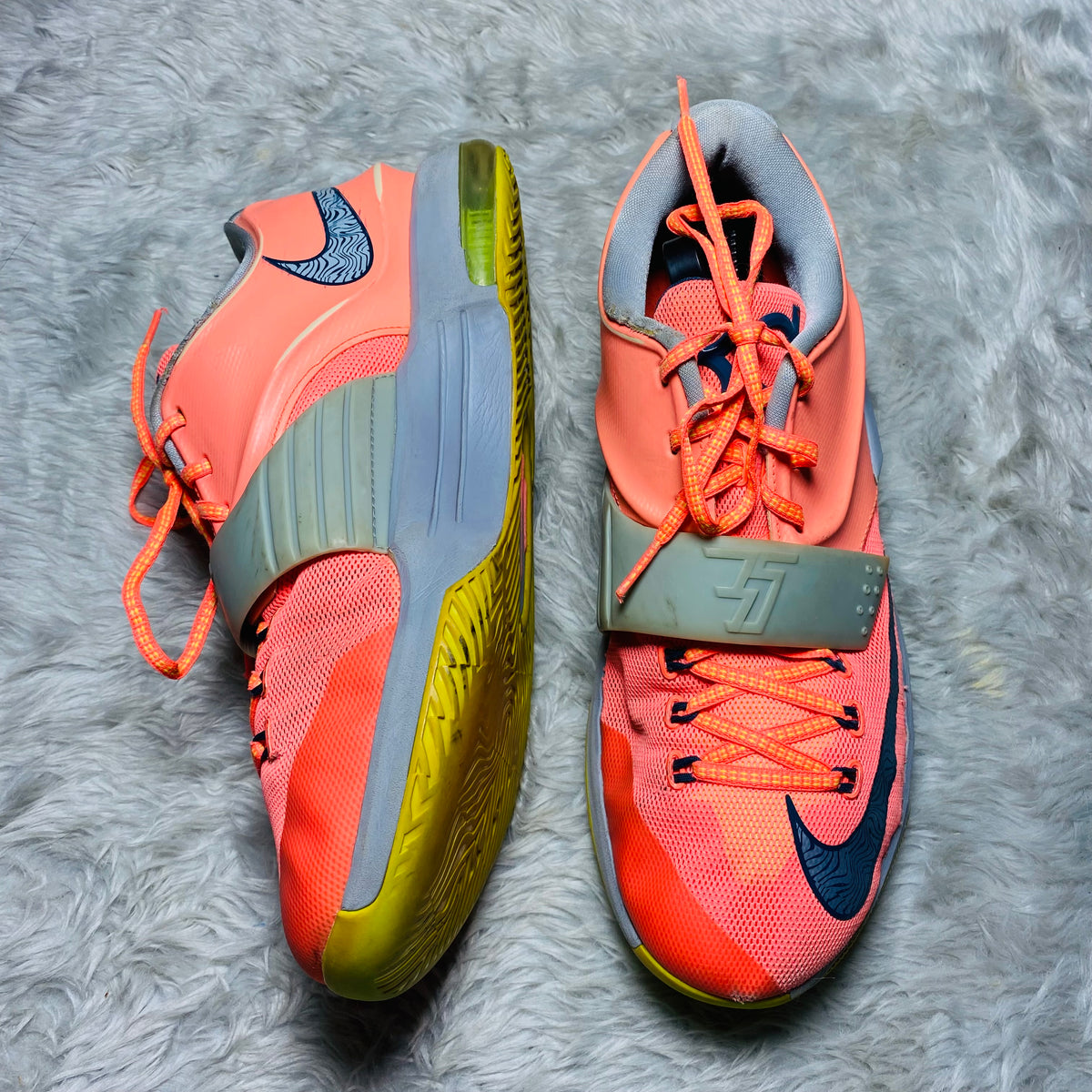 Nike KD 7 35,000 Degrees Bright Mango Sneakers (Size 45.5)